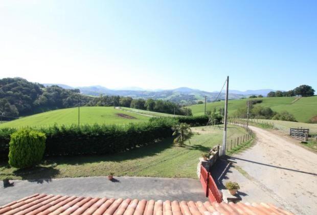 Gite A La Ferme Larranda Suhescun Exterior foto